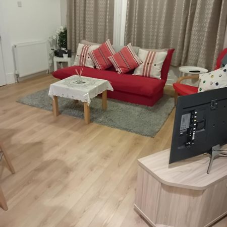 Aaron'S Holiday Home 벨파스트 외부 사진